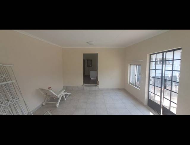 3 BEDROOM PROPERTY TO RENT IN ELSPARK